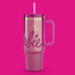 Stanley x Barbie quencher